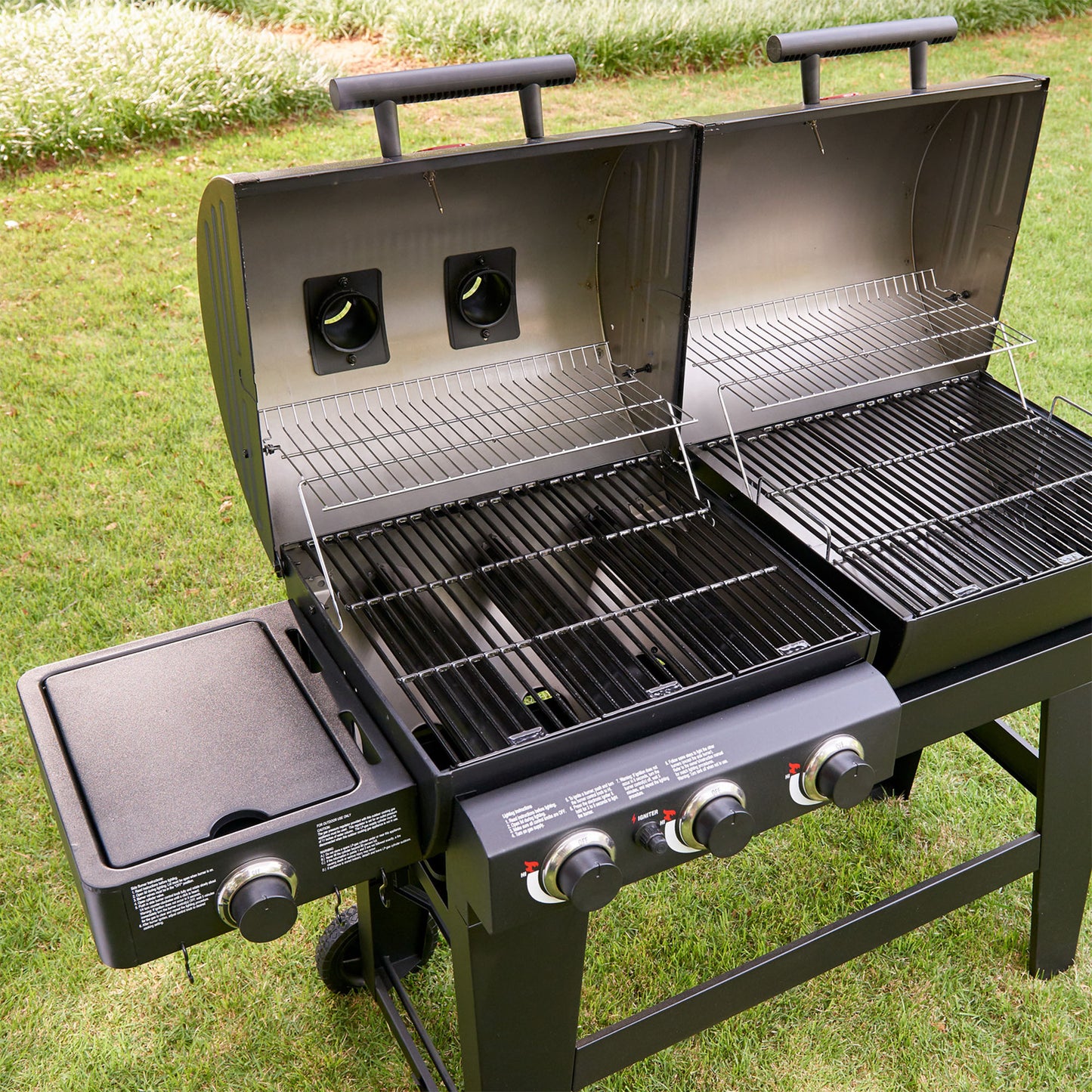 Chargriller Double Play - Gas & Charcoal